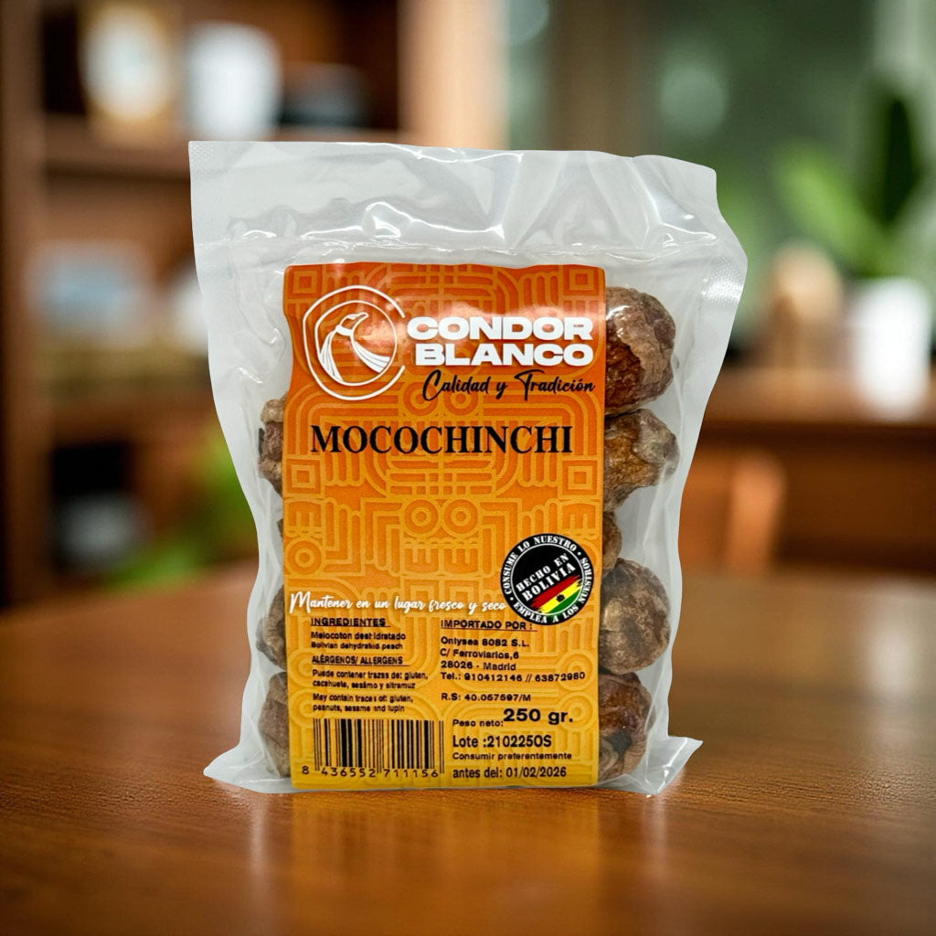 Mocochinchi in einer Tüte in der Küche