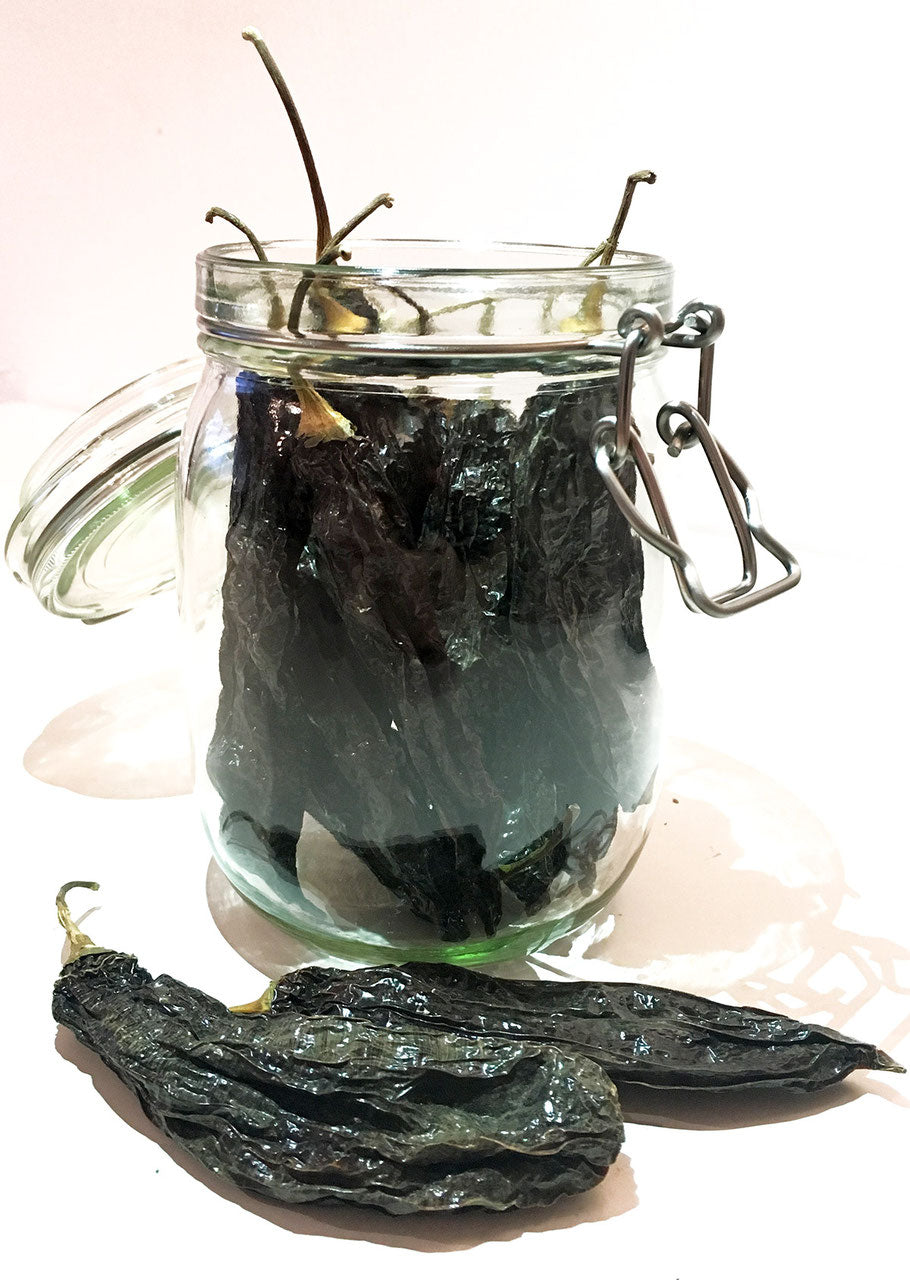 
                  
                    Ají Vaina Panca Chilischoten im Glas
                  
                